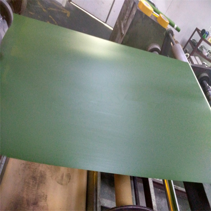Película de PVC Verde Oscuro Mate Verde para Árbol Artificial