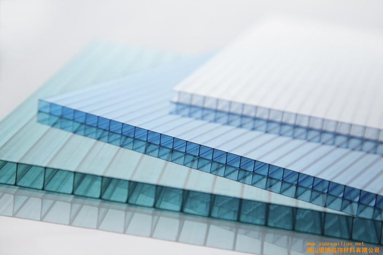 Panel de lámina de policarbonato estabilizado UV de superficie pulida cristalina irrompible